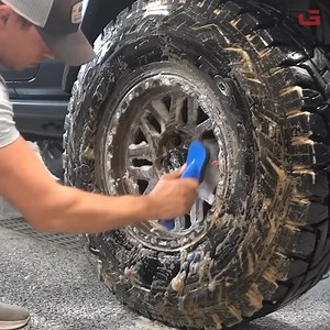Cleaning a MONSTER Jeep Wrangler! | The Detail Geek