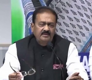 Telangana Congress passed unanimous resolution requesting Sonia Gandhi to contest in Lok Sabha elections from Telangana. Earlier former PM Indira Gandhi contested as MP from Medak Parliament | MNT News | Facebook