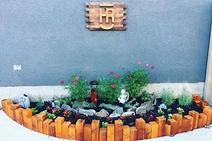 Colorful and Creative Flower Bed Design Ideas