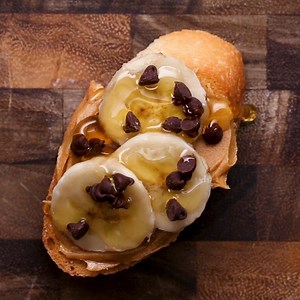 11 crostini recipes that will have you drooling! Peanut butter, cheese, hummus, and more amazing combinations for you to enjoy in one bite! yum Get the recipes: https://tasty.co/compilation/crostini-11-ways-for-your-next-party | Tasty UK