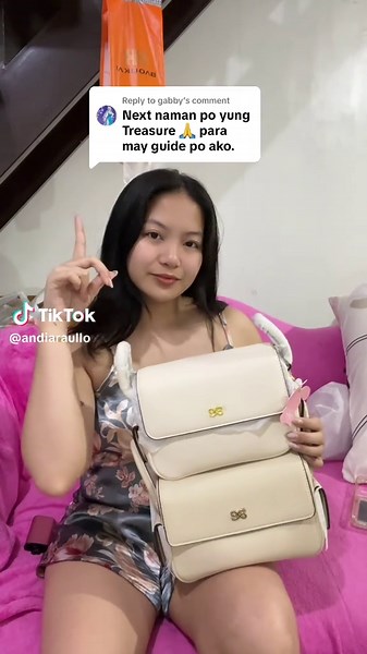 How to Spot a Fake House of Little Bunny Bag