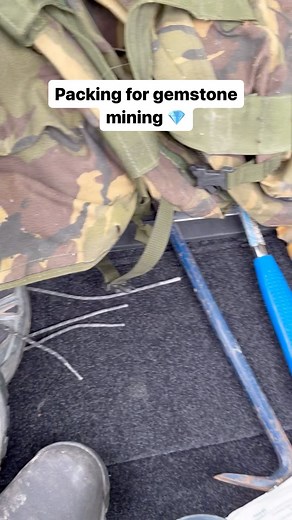 We are packing to go gemstone and mineral mining in the UK 💎. We are mining above the ground so the kit is very different from underground mining. There’s a lot of hiking and climbing, it’s very dirty and lots of fun. I would highly recommend it to anyone who is interested in gemstones or geology. You do need all these items but you really must take a guide ( ideally a Geologist) and always respect the countryside, try and leave it as you found it! If you are interested in mining I would recomm