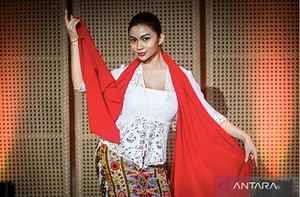 Kaget Main Film Bareng, Abidzar Al Ghifari Grogi Bertemu Ariel Tatum - GenPI.co