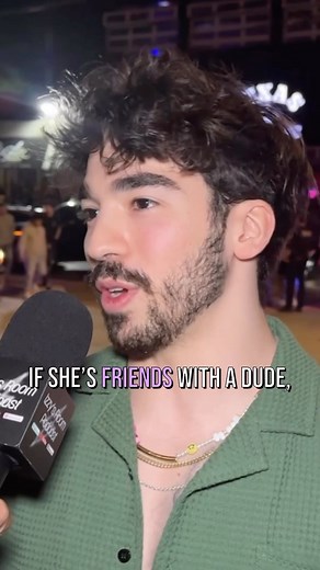 19K views · 114 reactions | his girlfriend goes over to other guys’ houses… 臘‍♂️ #girlfriend #boyfriend #exgirlfriend #house #sleepover #friends #bestfriend #bff #bestie | Izzys Room | Facebook