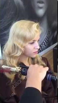 Finger waves with a curling iron