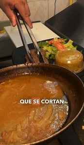 Piñones del Sopapo: Donde cada bocado es un viaje a la auténtica comida criolla puertorriqueña. ¡Descubre nuestro secreto para el bistec más blandito de Bayamón y saborea la tradición que nos ha mantenido en el corazón de la isla por más de 30 años! •Horario ⏰ Jueves a Sábado: 12pm - 9pm Domingo: 12pm - 8pm •Consigue nuestro Menú en pinonesdelsopapo.com (link en el bio) •Ordena To-Go al 📞 787-406-6290 •Piñones del Sopapo 📍 862 Km. 25, Hato Tejas Bayamón, 00959, Puerto Rico #comidacriolla #puer