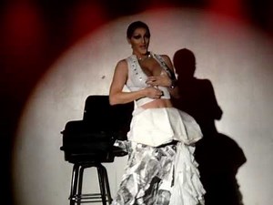 Jenna Sky turns into Joe Hoselton