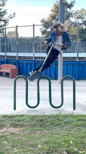 25K views | Wizard 彩 @juzzycarter @riverwheelco #skatepro #actionsports #passion #scootering #scooter #stuntscooter #streetscooter #riverwheelco #teamrider #skateproteamrider | SkatePro | Facebook