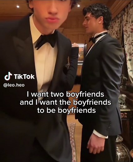 Any bi couple want to adopt a gf?💋 #fyp#throuple | throuple