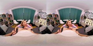 I Can't Stop Thinking About Her Legs - Virtual Real Porn