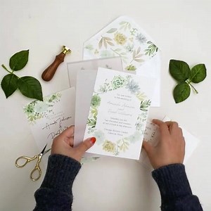 Succulents are fantastic for wedding! And they suit almost any theme: desert weddings, beach, rustic, woodland, glam and many others. Therefore, our designer has prepared this collection for you.😊 Invitation available here 👇👇 https://bit.ly/2FHULm3. #SW2019newarrival | Stylish Wedd