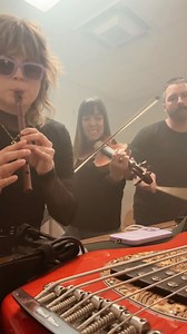 162 reactions · 16 shares | Un p'tit "Devil's dance floor" de Flogging Molly dans la loge avant notre show 蘭 | Raffy | Facebook