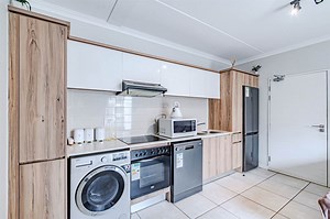 R 750 000 | 1 Bedroom Apartment in Blyde Riverwalk Estate | Private Property