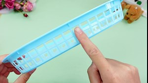 Tioncy 60 Pcs Plastic Fast Food Baskets Oval Serving Food Basket Reusable Plastic Food Baskets for Popcorn Snacks Chips Sandwich Fry Hot Dog 10.5 x 7 Inch, Blue and Pink