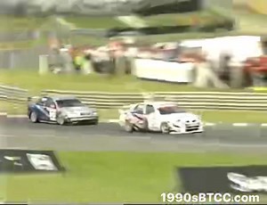 #24DaysOfSuperTouring Day 10: The battle for the #BTCC title reached a new level of intensity at Brands Hatch in 1998, as Rydell & Reid battled hard over the whole August Bank Holiday weekend. | 1990s BTCC