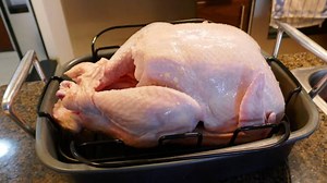 Avoid washing your turkey for Thanksgiving dinner
