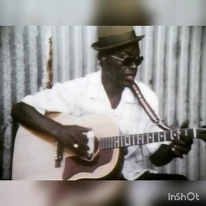 Lightnin' Hopkins with Cleveland Chenier playing "Walkin' Down 75 Highway" in 1969. | Blues Compartido