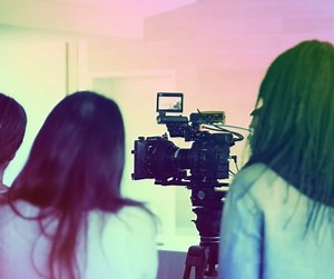 We’re on the lookout for submissions for our Citizen Minutes project! Have an idea for a short/micro doc and wondering what’s next? Creative co-producers Lisa Jackson and Lauren Grant will answer all your questions in our info session on October 13. Join us: bit.ly/34ZYy8z | Hot Docs Ted Rogers Cinema | Facebook