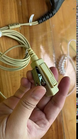 Walkie-Talkie Headset, Acoustic Tube Earpiece with PTT for Motorola XPR6350 XPR6550 XPR7550 APX 4000 6000 7000 HT Two-Way Radio (Beige Color)