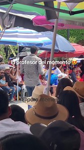 2.7M views · 10K reactions | #desfile #desfilespatrios #ReneRuiz #Desfile16DeSeptiembre #profesor #reelsfbシ #reelsfypシ #reelsvideo | Viral videos | Facebook