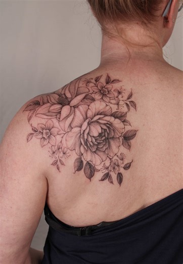 Stunning Flower and Phoenix Tattoo Designs