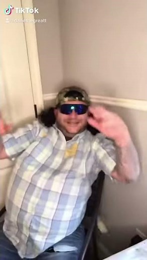 Trailer Trash Tammy titty plop