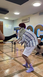 Blindfold Pasta Carrying challenge 🤣 | never going to do challenges 😂 #TheHouseOfCollab | Andrey