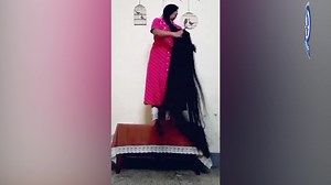 Longest Hair Women دنیا کے لمبےترین بالوں والی خاتون کا نام گینیز ورلڈ ریکارڈ میں درج Follow us on: 👉Twitter: https://twitter.com/SPFM_tweets 👉Instagram: https://www.instagram.com/sindhpolice.fm88.6/ 👉Facebook: https://www.facebook.com/SindhPoliceFm 👉Listen to us live on our website: http://sindhpolicefm.com/ 👉YouTube channel: https://www.youtube.com/channel/UCq7Q-La1vyqPnii3HPKN0DA #LongHairGoals #RapunzelVibes #HairEnvy #HairGoals #LongLocks #HairInspiration #GorgeousManes #HealthyHair #H