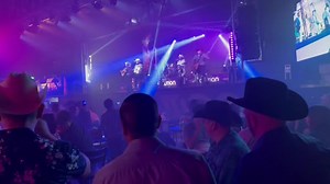 HOY EN EVOLUTION  3 GRUPOS EN ESCENARIO 流GRUPO NGAÑO  SUPREMA BANDA 滛SONORA XTREMA ⁉️YA TIENES TU RESERVACIÓN ⁉️ ⚠️BOTELLA DE OLD PAR / BCHS 12 $1,400 ****Promocion válida antes de las 10:30 **** CHICAS NO PAGAN COVER ANTES DE LAS 10 | Evolution Discoteque | Facebook