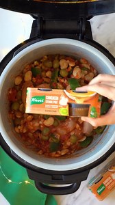 Enhance the flavor of your culinary creations with Knorr Chicken Stock Pots! 🍲🍗🌟 The secret ingredient for savory soups, rich sauces, and mouthwatering meals. #mzplc #whatsinstore #knorr #knorrmalta #stockpots #KnorrStockPots #FlavorEnhancer #CulinaryMagic 🍽️🍲🍴 | Knorr