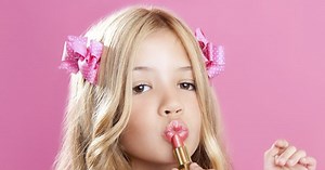 Les concours de mini-miss désormais interdits