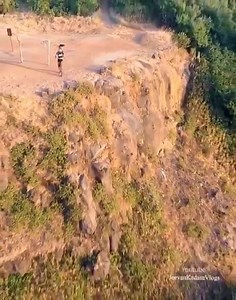Stairs to heaven! The Western Ghats, also known as Sahyadri (Benevolent Mountains), India 🇮🇳 Credit: instagram.com/jeevankadamvlogs | Mountain Planet