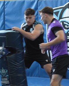 Causing problems with The Problem 👊 Our close-quarters contact session had an interested observer earlier this week, as we raise the intensity ahead of Saturday night 🔥 #WhateverItTakes ⚔️🛡️ | Glasgow Warriors