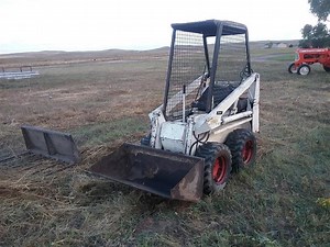 1975 Bobcat M-371 Skid Steer | Construction