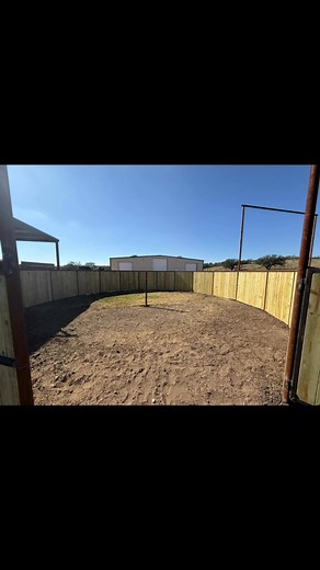 Lates project from JRs Welding & Fencing 5’ round pen wrapped with treated 2x6” lumber, top rail with 2 7/8” pipe, used 1.5” tubing to screw wood flush with pipe on inside and outside! Y’all give me a call for any of your welding or fencing needs! We are here help you make your dreams come true! #fypシ #bluecollar #welding #blessed | JR Welding