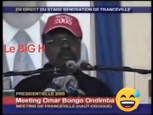 Présidentielle 2005, meeting de Franceville. Omar Bongo Ondimba s'exprimant en Obamba. | 𝐌𝐎𝐍 𝐆𝐀𝐁𝐎𝐍 𝐃'𝐀𝐁𝐎𝐑𝐃