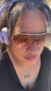 Value intelligence over looks. #intelligence #mindsetshift #MindsetMatters #fypシ゚ #lifecoaching | Ebony Ephriam