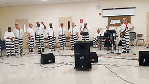 Bipartisan bill seeks to reduce repeat offenders, end debtor prisons