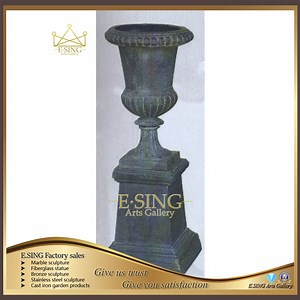 [Hot Item] Large Metal Art Round Antique Planters Pot Black Casting Iron Relief Garden Flower Pots for Factory Wholesale