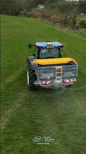 Fertiliser out with the Bogballe spreader on the New Holland T7 #farming #agriculture #arimagery