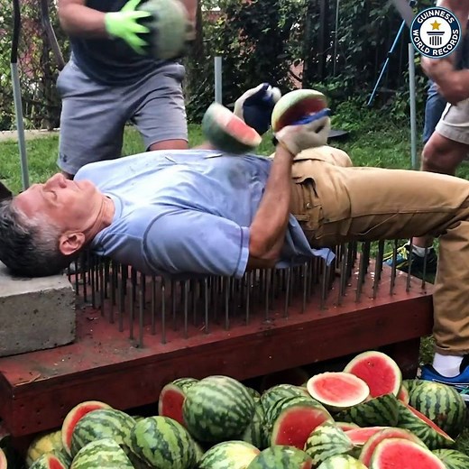 When life gives you watermelons 🍉💦 | Guinness World Records