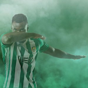 3K views · 394 reactions | 86' GOOOOOLOOOO DO RIO AVE FC! Gelson Dala ganha uma grande penalidade e Pelé concretiza! O Rio Ave Futebol Clube dá a volta ao marcador #embarquerumoavitoria #muitonossosemigual | Rio Ave Futebol Clube | Facebook