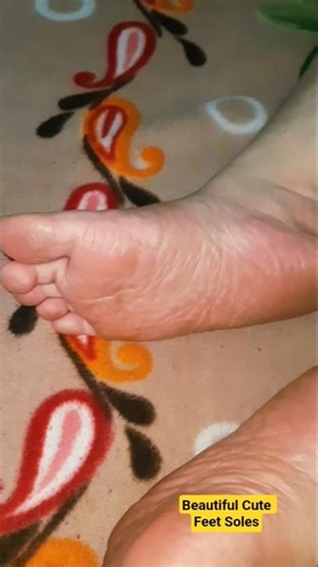Beautiful Cute Feet Soles #shortvideo #foot #barefoot #pedicure #love #feet #shorts #yt #viral