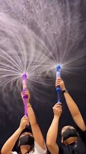 4Pcs Firework Water Gun, Romantic Fireworks Style Water Spray Toy for Couples, Fireworks Water Gun for Party Pool Games Beach Pool Toys