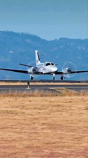 10K views · 180 reactions | O Cessna 441 Conquest II é uma aeronave...