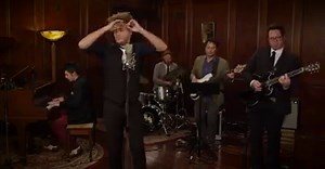 A soulful 70s twist to Ariana Grande! | Postmodern Jukebox