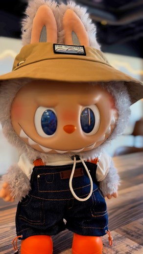 📍 @quinnbakeryy: “Full topping milk tea & Salted egg yolk cake 10141 Westminster Ave, CA 92843 ☎️714-867-6773” #bubbletea #boba #milktea #bobatea #foodie #tea #tapioca #foodporn #drinks #food #dessert #instagood #delicious #coffee #bobalife #greentea #matcha #yummy #foodies #drink #tasty #instafood #foodphotography #pearltea #nomnom #fruittea #oolong #foodstagram #bubbletealover #labubu | Uyen Nguyen