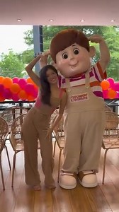 235 reactions · 8 comments | Belle with Dunkin' donuts mascot 殺殺 #BelleMariano #dunkindonuts | Rona Verondo Puno | Facebook