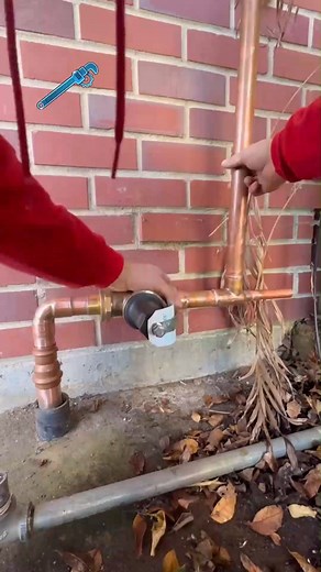 Water Line Valve Replacement #WaterLine #BathroomHacks #DIYHome | Mmplumber