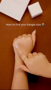 47K views · 7.1K reactions | Did you know, it was this simple? ✨睊 . . . . . (women jewelry, women jewellery, valentine jewelry, valentine gifting, gifts for her, romantic jewelry, couples humor, relationship jokes, rings for women, fine jewelry for women, luxury jewelry for women, premium jewelry, bluestone jewelry, valentine mood) | BlueStone | Facebook
